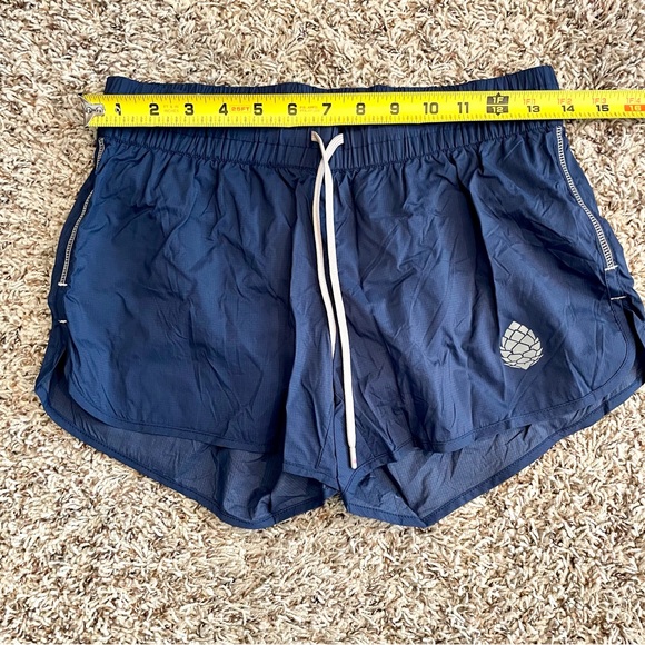 STIO Women's Second Light
Shorts - Size Small - Picture 3 of 7